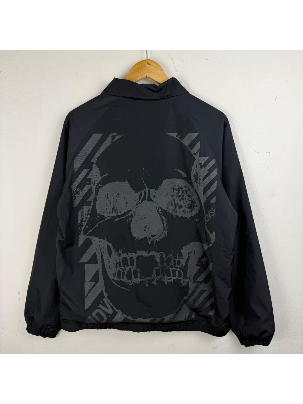 DVS Skull Skate Jacket Men's Small